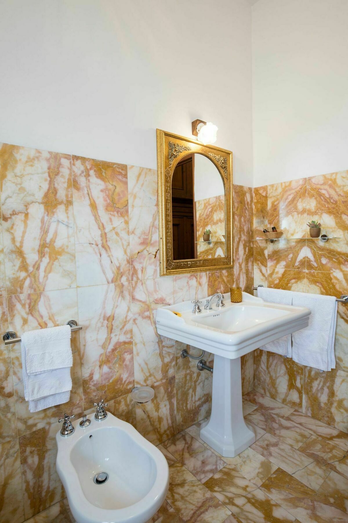 مبيت وإفطار Montepulciano Stazione Residenza Fabroni المظهر الخارجي الصورة
